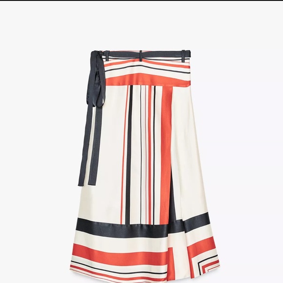 🔥🔥Zara Asymmetric striped skirt ZW collection - Picture 6 of 8